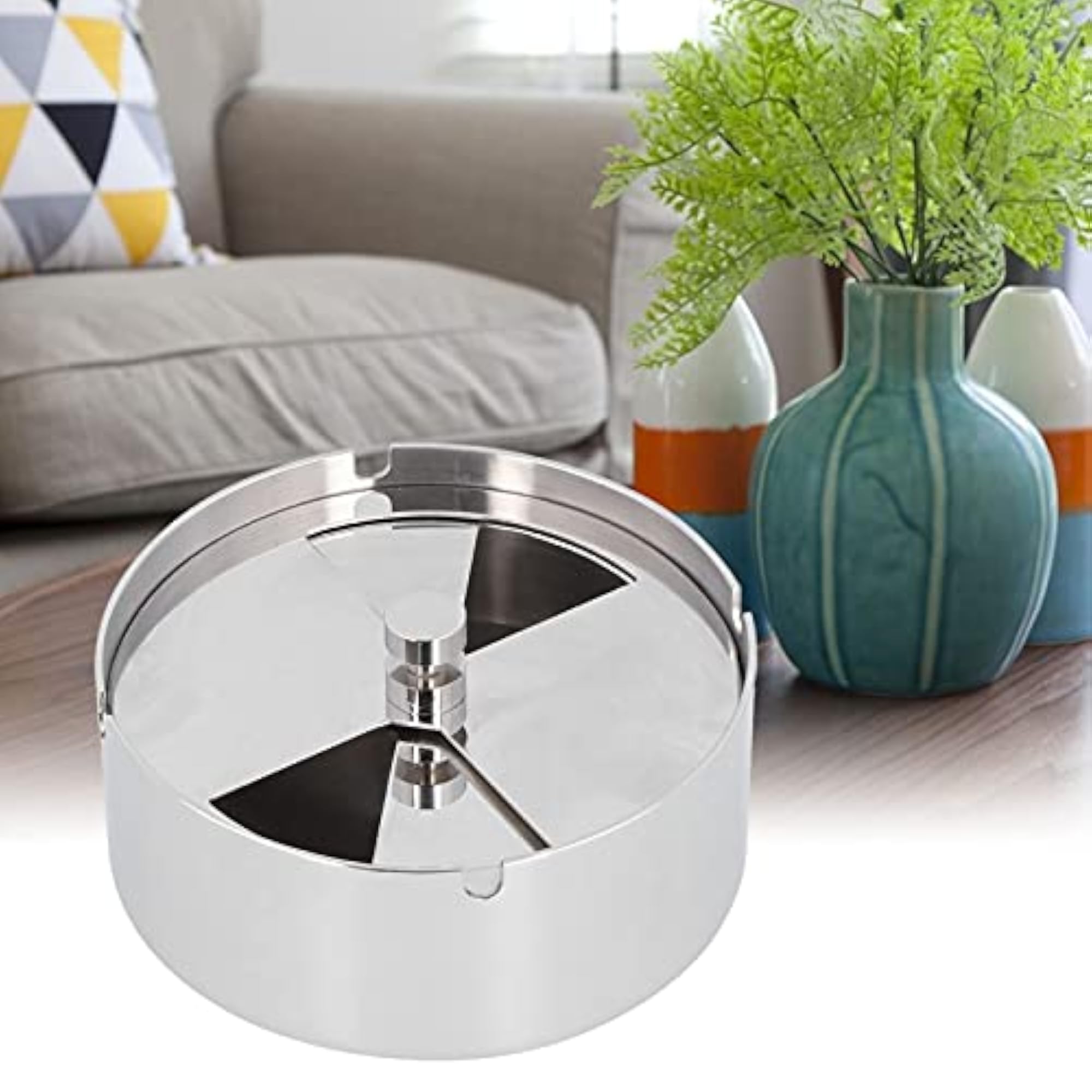 Windproof Rotating Cover Ashtray for Outdoor Use