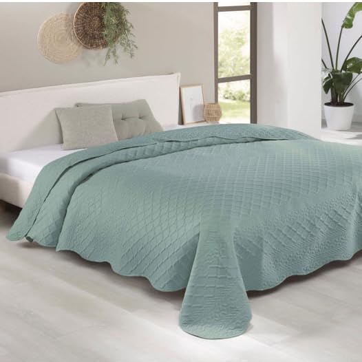 Couvre-lit matelassé Rocco 220x240 cm couleur vert menthe avec surpiqûres haut de gamme