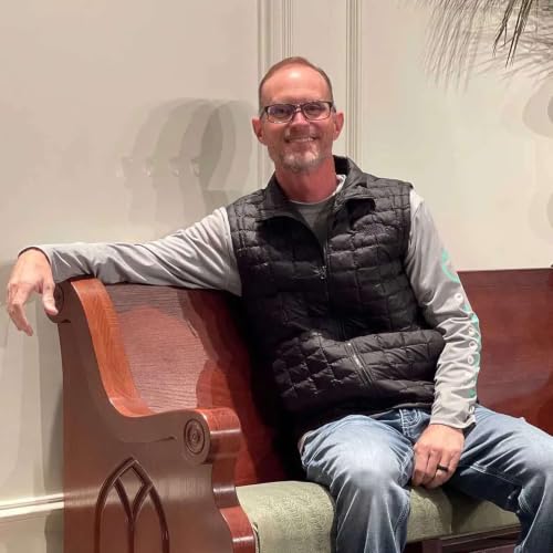 Chris McCurley ~ Preaching Minister for the Walnut Street Church of Christ, Dixon, Tennessee