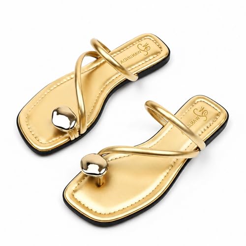 Image of Women'S Leather Strappy Flat Metal Toe Ring Sandals Fashionable Square Open Toe Low Block Heel Slip-On Clip Toe Slide Sandals Casual Summer Beach Slipper