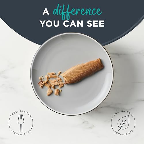Image of Reveal Natural Cat Treats, 6 Count Single Ingredient Treat for Cats, Grain Free, Whole Tuna Loin, 1.06 oz Bags | 100% Natural, High Quality Protein, Single Ingredient, Grain Free, High Protein, No Fillers, No Artificial Additives