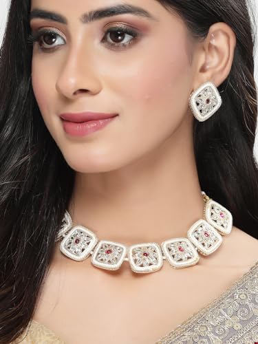 Kundan Studded Collar Necklace Set + Earrings
