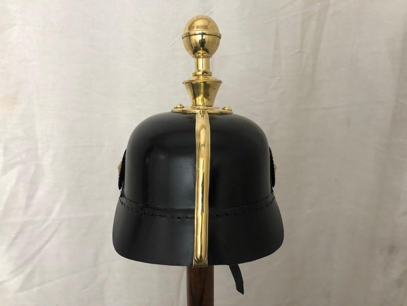 Militaria casque prussien pickelhaube - Collection