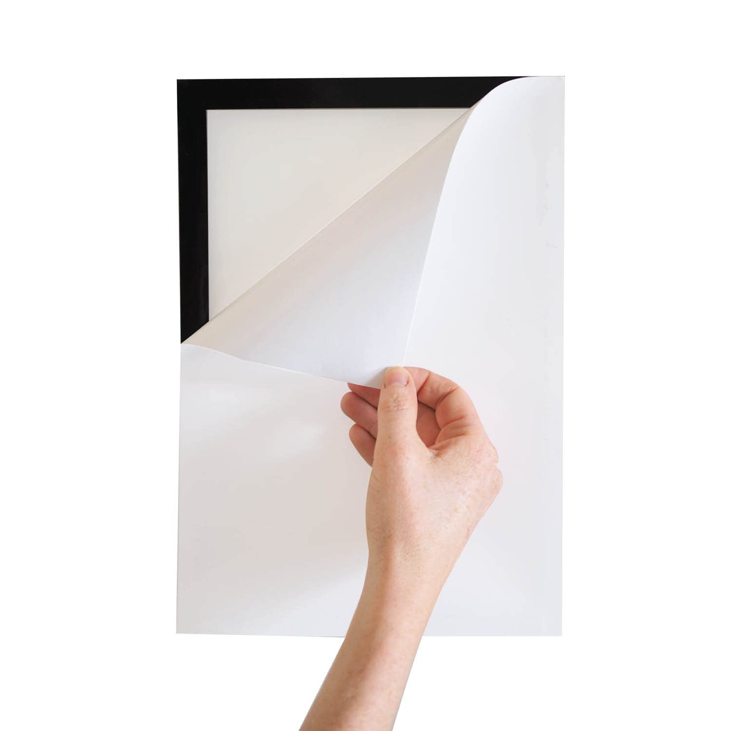 EUROPEL Samoprzylepna magnetyczna ramka informacyjna z PCW, A4 czarna, zestaw 2 sztuk, łatwe odklejanie za pomocą magnesu, dwustronna, format pionowy lub poziomy, 32,5 x 23,8 cm