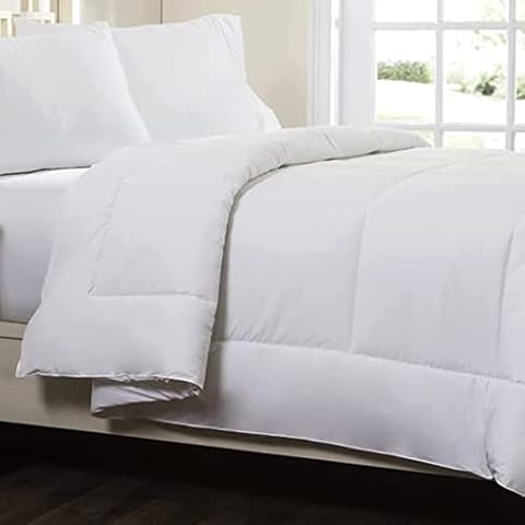 Circles Home Twin Size Comforter - Soft and Breathable Comforter with Square Shape Quilting Design - 100% Cotton - Woven with 200 Thread Count - (68 x 86) Cover