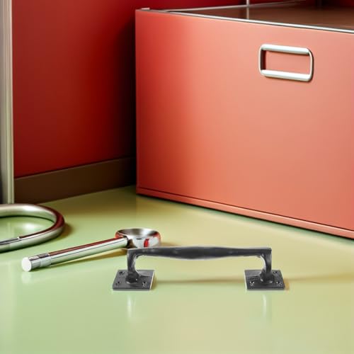 Poignée de porte en fer forgé noire : la solution robuste pour vos portes lourdes - 6