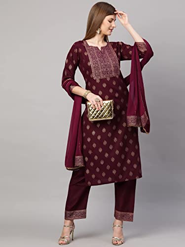 Image of GoSriKi Women's Cotton Blend Printed Straight Kurta with Pant & Dupatta
