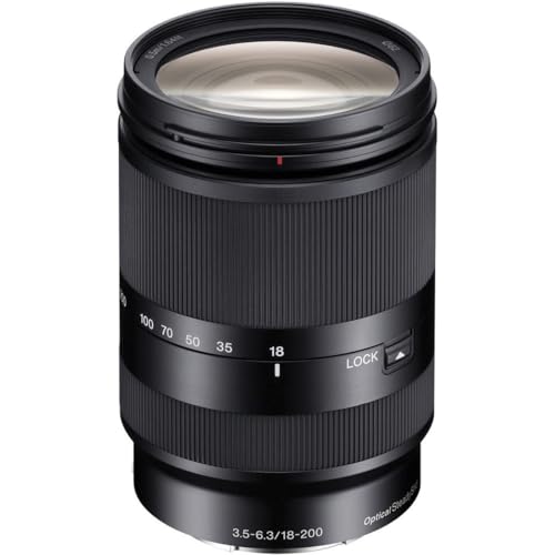 the best Sony a6400 lens the Sony 18-200mm f/3.5-6.3 OSS