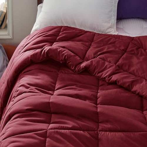 Image of Bedsure Comforter Duvet Insert - Quilted Comforters Twin XL Size, All Season Duvet, GentleSoft Down Alternative Bedding Blanket, with 8 Tabs, Gifts for Women /Men,Dark Red, Twin XL 92 x 68 Inches