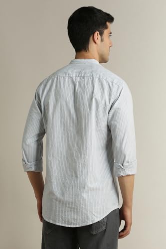 Image of Peter England Men's Casual Mandarin Collar Slim fit Full Sleeve Shirt in 100% Cotton Seersucker with Striped Design