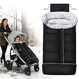 Excellente isolation thermique : la chancelière d'hiver pour poussette est remplie de coton de qualité supérieure et offre une protection fiable par temps froid. La couche extérieure en matériau imperméable est coupe-vent et résistante, tandis que la doublure intérieure en polaire douce assure un maximum de confort. Cette chancelière d'hiver pour poussette garde votre bébé au chaud et en sécurité.