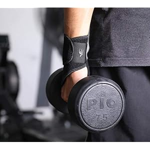 HiRui 2 Pack Wrist Compression Strap and Wrist Brace Sport Wrist Support for Fitness Weightlifting Tendonitis Carpal Tunnel Arthritis Pain Relief Wear Anywhere Adjustable Black