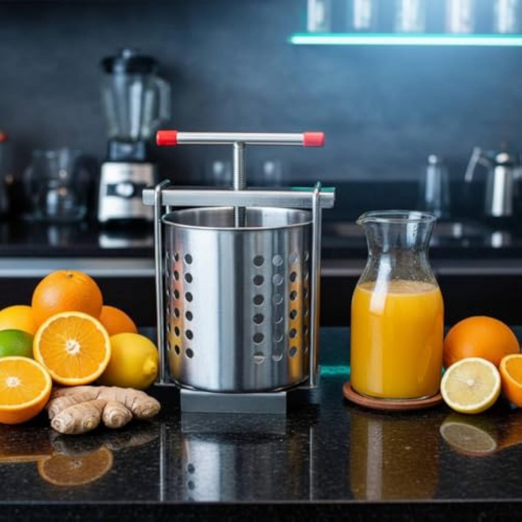 Multi-Purpose Vegetable Water Separator for Home Cooks