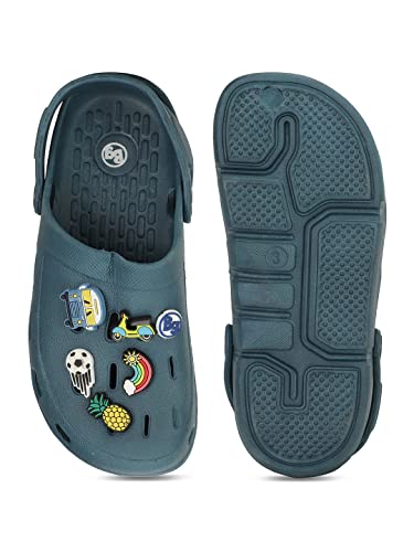 Image of Bata Unisex Pull On Clogs