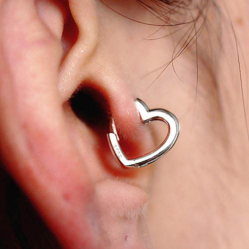 Dainty Love Heart Shaped Small Hoop Sleeper Earrings for Women 925 Sterling Silver Daith Heart Cartilage Tragus Cute Minimalist Hoops Jewelry Gifts Mom Friend Bridemaid2