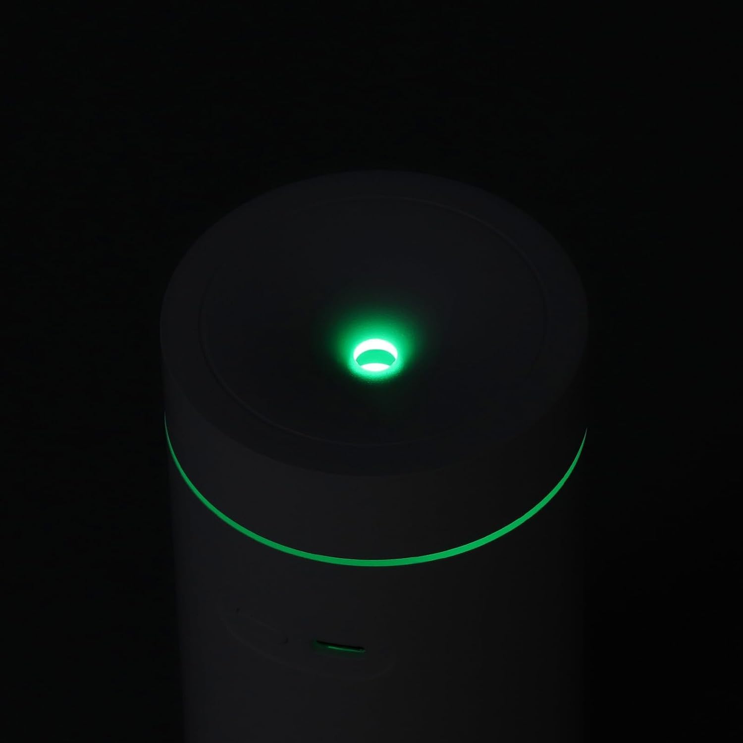 Do użytku domowego Elektryczny dyfuzor do aromaterapii samochodowej Dyfuzor samochodowy zasilany przez USB (biały)