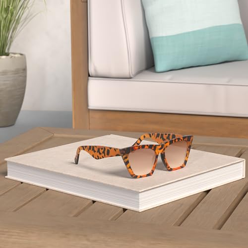 Weewooday 4 Packs Cat Eye Sunglasses for Women Retro Oversized Square Vintage Classic Glasses Bulk Stylish Sunglasses Set2