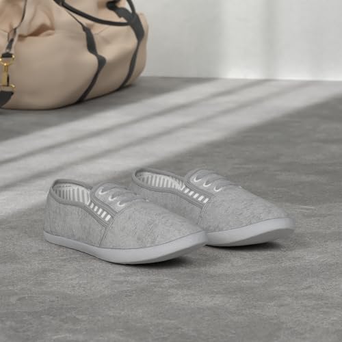 kufeiti Women's Canvas Slip On Shoes Sneakers for Women Fashion Comfortable White Black Elastic Sneakers for Women - Image 3