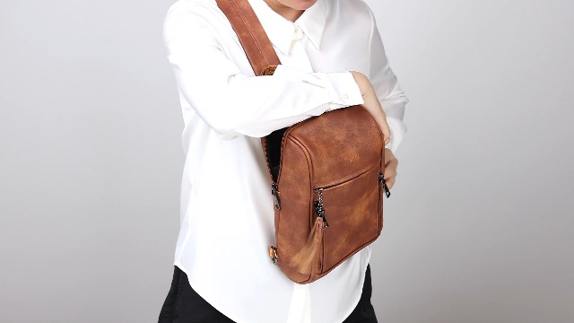 Amazon.com | FADEON Sling Bag for Women, Crossbody Backpack  display picture 1