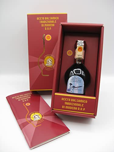 E' venduto, come tutti i Balsamici Tradizionali, nell'ampollina ufficiale della D.o.p. da 100 ml. Nella confezione regalo troviamo, la brochure che spiega tutto sull'aceto balsamico tradizionale di Modena e con anche qualche consiglio culinario
