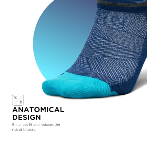 Image of Feetures Trail Max Cushion Mini Crew Sock - Hiking Socks for Men & Women