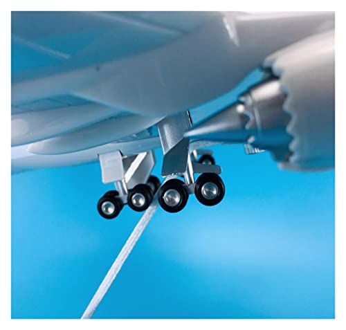 Avión con luz LED Boeing B747-8 kit de plástico miniatura modelo hobby 3