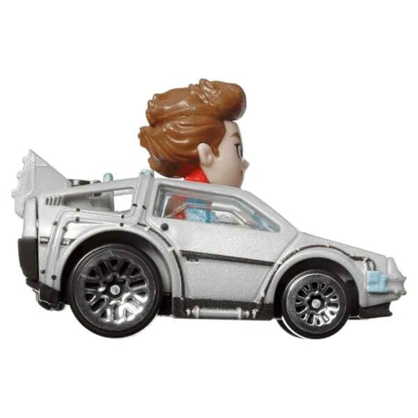 ホットウィール　RACER VERSE レーサーバース Amazon.com: Hot Wheels RacerVerse Batman in Batmobile 1:64