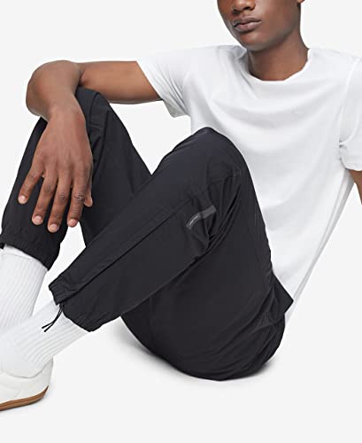 Calvin Klein Men's Move 365 Woven Joggers3