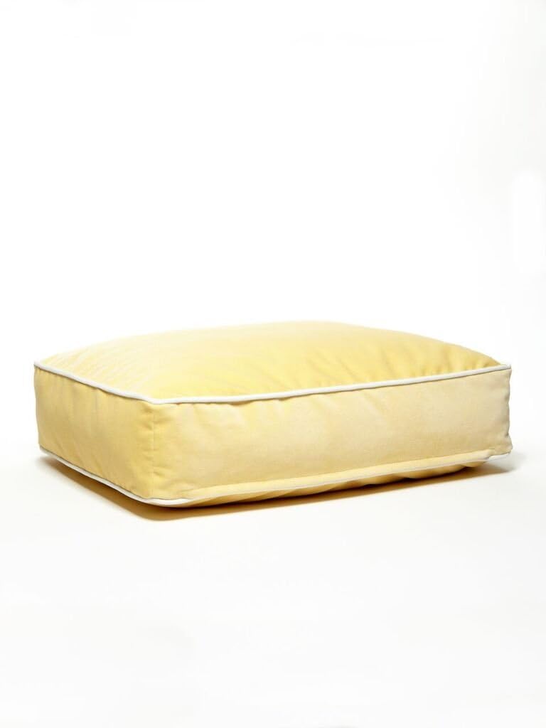 B & G Martin Microsuede Dog Bed Eco Friendly Poly Fill Cushion, Luxe Butter Yellow with White, Small