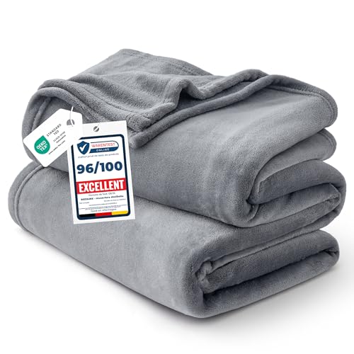 Bedsure Plaid Polaire Couverture Canapé - Douillette en Microfibre en Flanelle, Douce et Chaude, Jeté de Canapé Grande Taille, XXL 220 x 240 cm, Gris