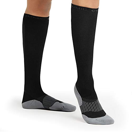 Tommie Copper womens Women's Performance Compression Over the Calf Socks3