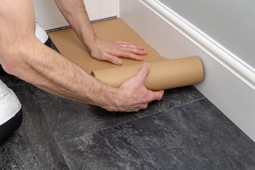 tesa selbstklebendes Schutzpapier - Für großflächigen Schutz und Abdeckung, rückstandsfrei entfernbar, 1 Rolle 50 m x 15 cm