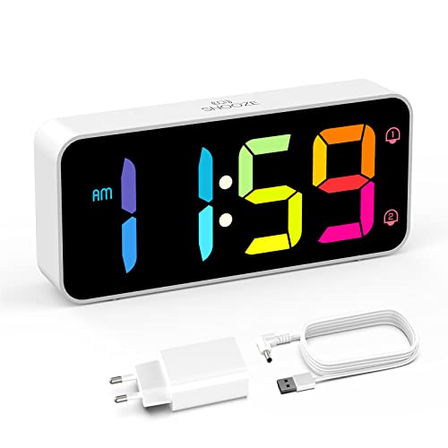 HOMVILLA Colorido Despertador Digital con Pantalla LED Grande, Reloj Despertador Digital Volumen Brillo Regulable Alarma Doble Despertador Inteligente Alimentación por Cable USB Incluye Adaptador