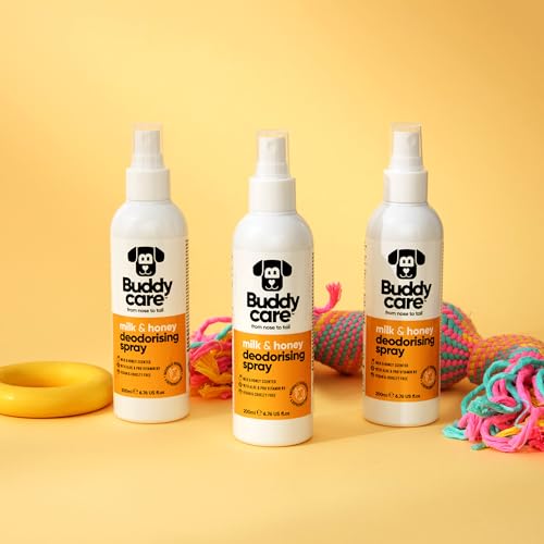 Buddycare Hunde-Deospray – Deodorierendes Spray für Hunde – mit Aloe Vera und Pro-Vitamin B5 (Milch & Honig, 200 ml x3)