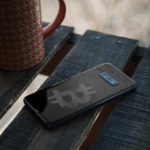 Skinit Decal Phone Skin Compatible with Samsung Galaxy S10e - Originally Designed Bitcoin Textured Logo Design