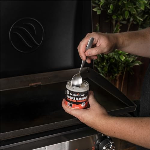 blackstone 4114 griddle seasoning and cast iron conditioner 65 ounce
