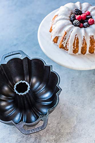 Image of Lodge Cast Iron Fluted Cake Pan