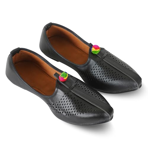 Image of DFR Mens Juttis Ethnic Mojaris | Casual Loafers Juti Shoe for Men