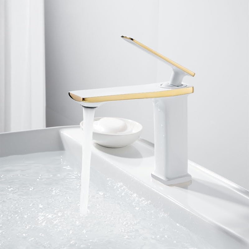 Grifo de lavabo de latón en oro negro de diseño elegante para baño