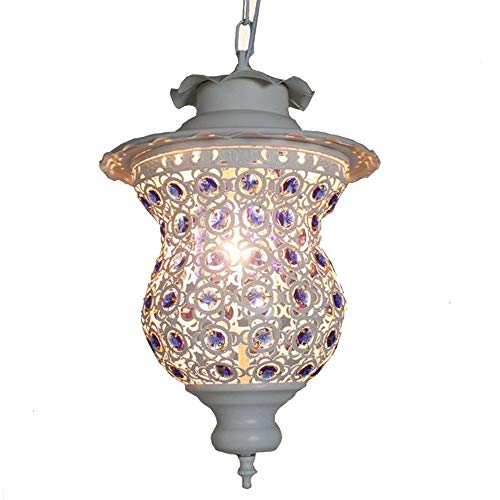 Lampe balcon et salle à manger au style archaïstique chaleureux