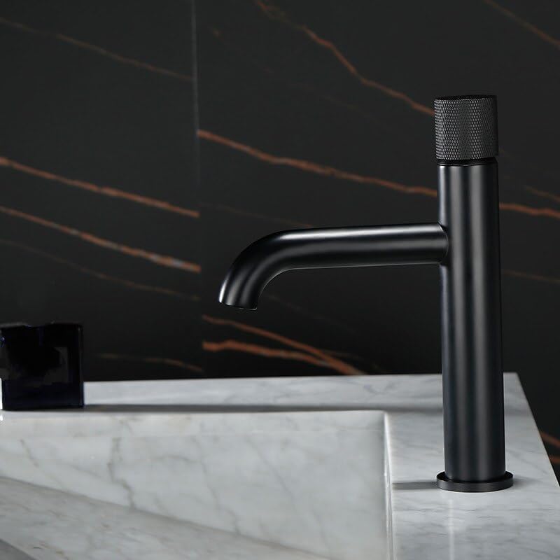 Robinet de lavabo de salle de bains anti-calcaire en laiton durable
