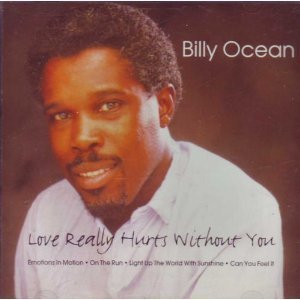 Love Really Hurts [Audio CD]