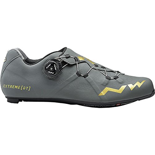 10 Best Regular Shoes For Cycling (April 2022)