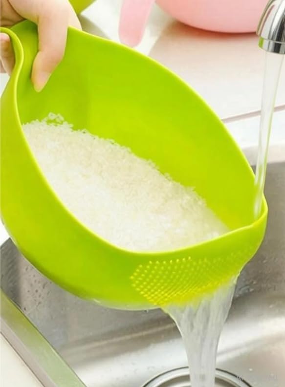 Image of Plastic Rice Washing Bowl Strainer Basket with Handle, Green