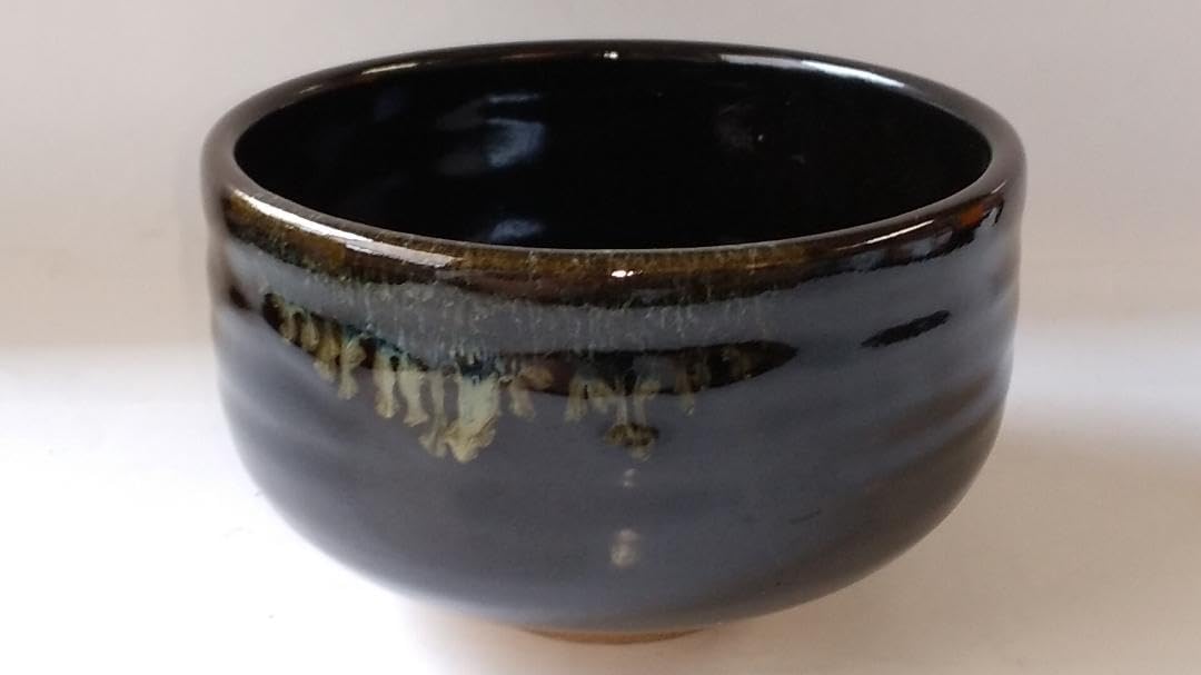 Amazon.co.jp: 有田焼 桂山窯 田中桂山 茶碗 共箱 栞 茶器 抹茶碗