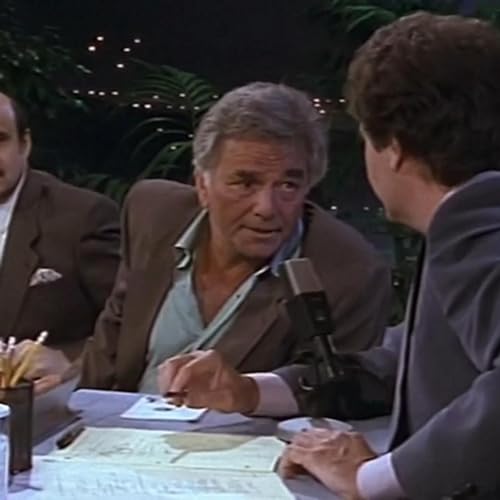 S1 EP8 Out of The Loop 🔁 with Peter Falk 👨 who calls Vinny an &$$H0L&pound; during the live podcast! 😂