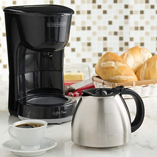 Black Decker Cafeteira Elétrica com Jarra em Inox, Porta Filtro Removível e Placa Aquecedora, 220V