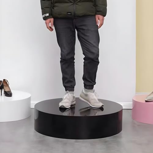 Présentoir rond pour mannequins : valorisez vos articles de mode