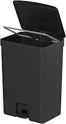 Lixeira para cozinha banheiro com pedal OU Trium 30 litros preta