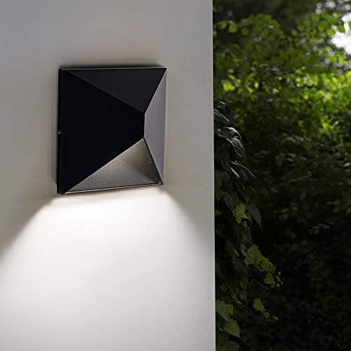 Double Century 8W Selectable LED Wall Light